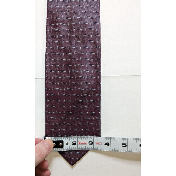 Hugo Boss Shiny Purple Striped 100% Silk Made In Italy Necktie tie - Picture 5 of 6